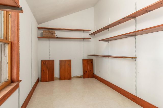 26 Hampton Road, Exeter, NH 03833