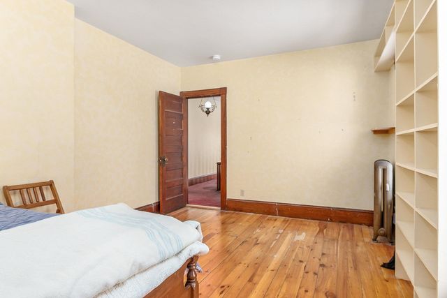 26 Hampton Road, Exeter, NH 03833