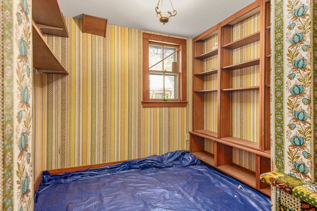 26 Hampton Road, Exeter, NH 03833