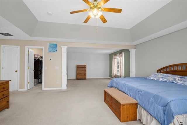 16 Blackstone Ln, Grafton, MA 01560