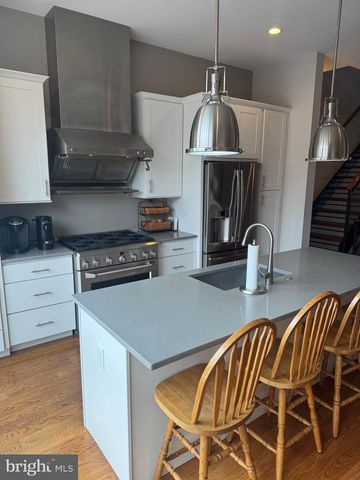 134 S ANN ST, Baltimore, MD 21231