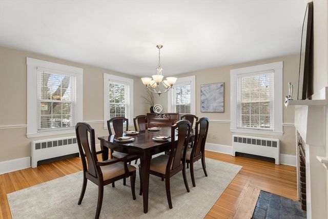 353 Concord Ave 353, Lexington, MA 02421