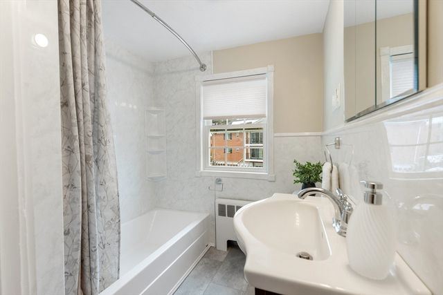 353 Concord Ave 353, Lexington, MA 02421