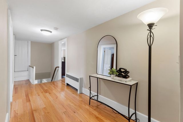 353 Concord Ave 353, Lexington, MA 02421