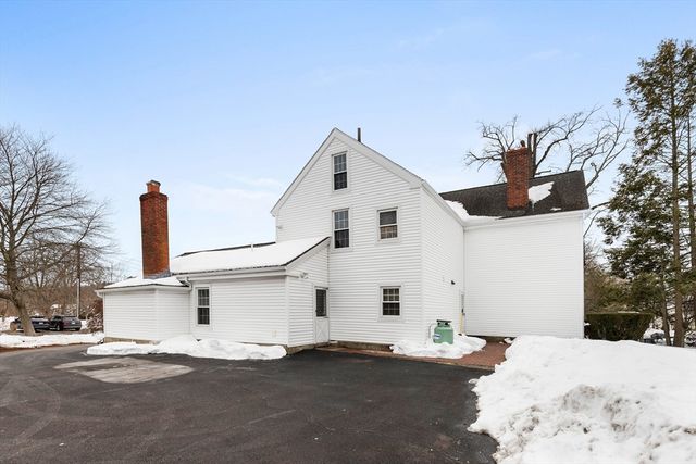 353 Concord Ave 353, Lexington, MA 02421