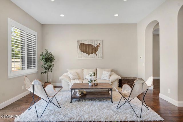 4383 Via Rio, Newbury Park, CA 91320