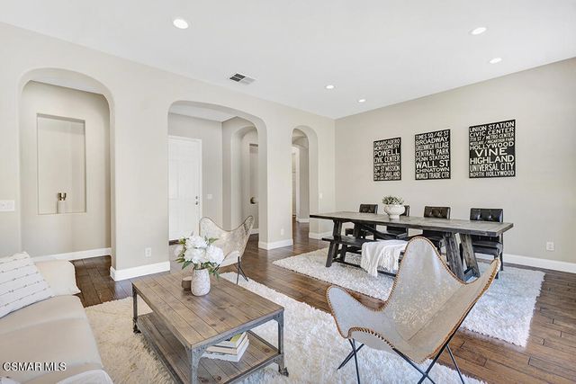 4383 Via Rio, Newbury Park, CA 91320