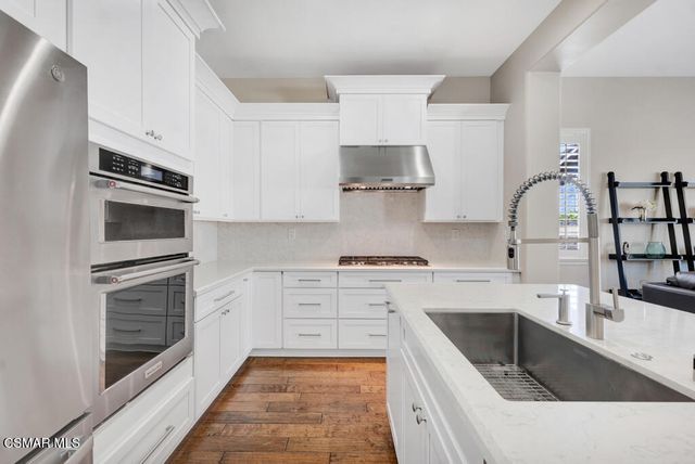 4383 Via Rio, Newbury Park, CA 91320