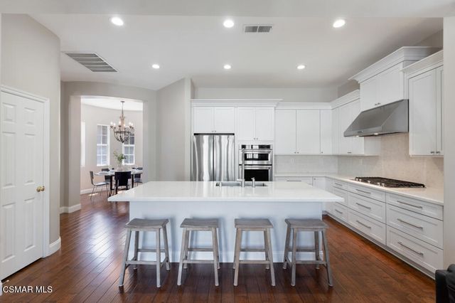 4383 Via Rio, Newbury Park, CA 91320