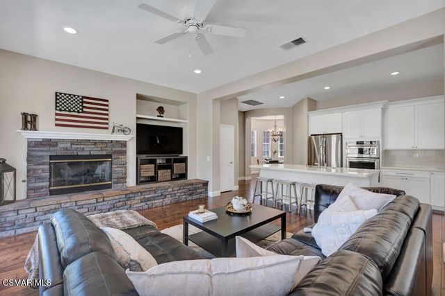 4383 Via Rio, Newbury Park, CA 91320