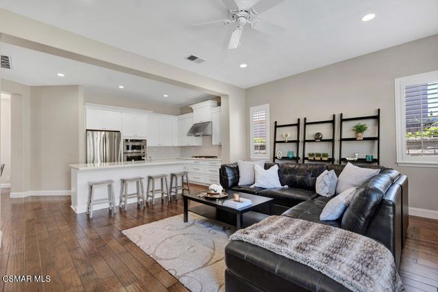 4383 Via Rio, Newbury Park, CA 91320