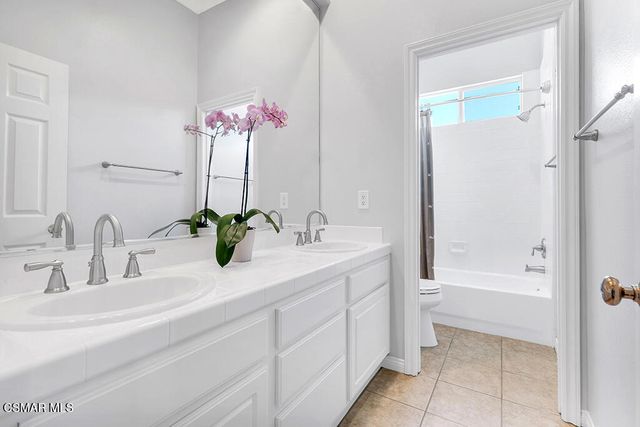 4383 Via Rio, Newbury Park, CA 91320