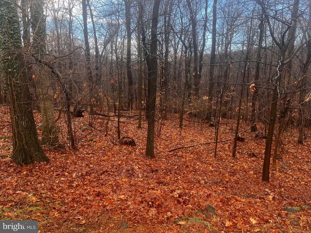 327 HIBERNIA RD., Coatesville, PA 19320