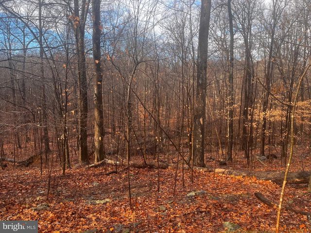 327 HIBERNIA RD., Coatesville, PA 19320