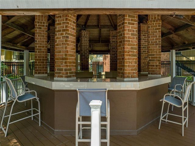 8643 MALLARD RESERVE DRIVE 202, Tampa, FL 33614