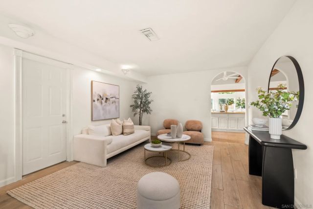 2713 Lancelot Dr, Oceanside, CA 92054