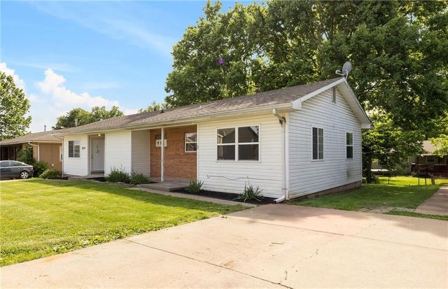 512-514 Maier Drive, Belton, MO 64012