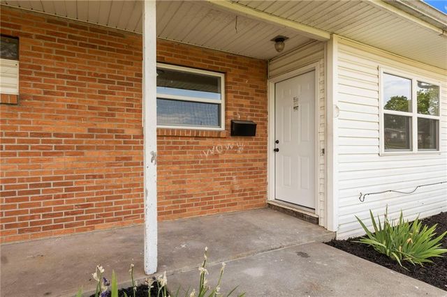 512-514 Maier Drive, Belton, MO 64012
