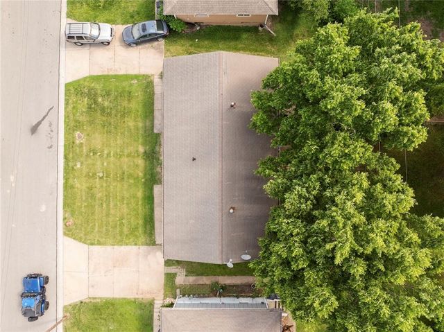 512-514 Maier Drive, Belton, MO 64012