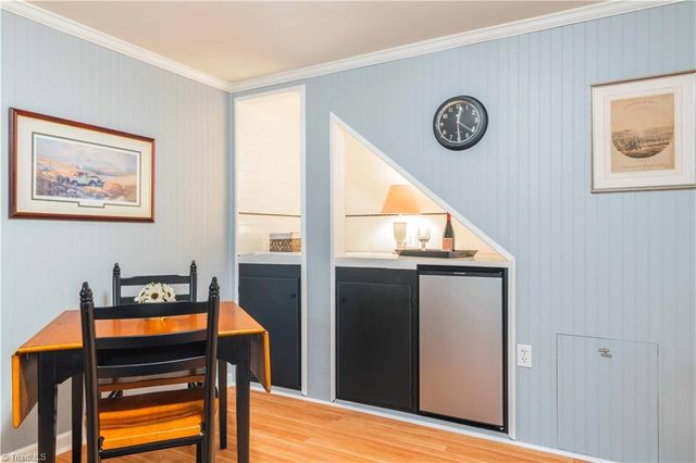 4921 Gladwyn Drive, Winston-salem, NC 27104