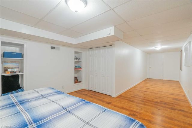 4921 Gladwyn Drive, Winston-salem, NC 27104