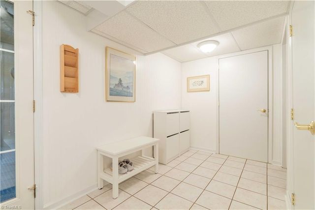 4921 Gladwyn Drive, Winston-salem, NC 27104