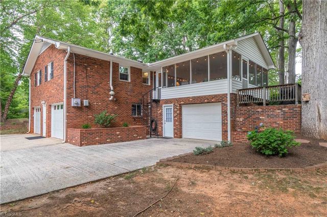 4921 Gladwyn Drive, Winston-salem, NC 27104