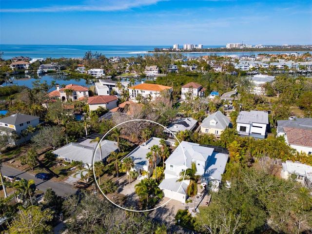 4189 ROBERTS POINT CIRCLE, Sarasota, FL 34242