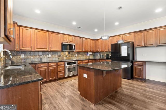 1755 Waverly Cove, Alpharetta, GA 30004
