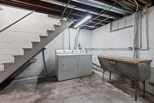 1206 Richmond Street, Joliet, IL 60435