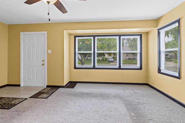 1206 Richmond Street, Joliet, IL 60435