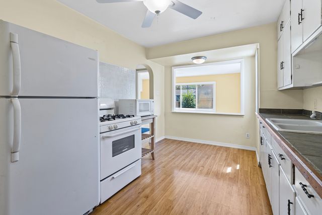 1206 Richmond Street, Joliet, IL 60435