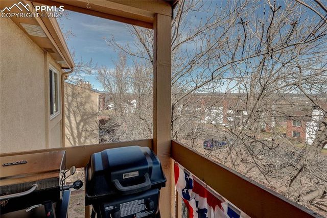 918 Tenderfoot Hill Road 201, Colorado Springs, CO 80906