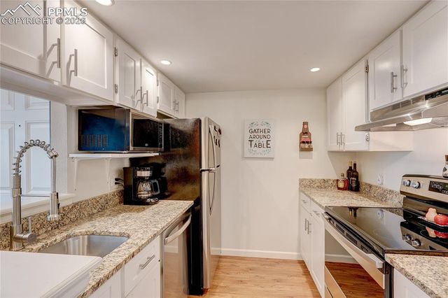 918 Tenderfoot Hill Road 201, Colorado Springs, CO 80906