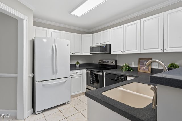108 Grande Meadow Way, Cary, NC 27513