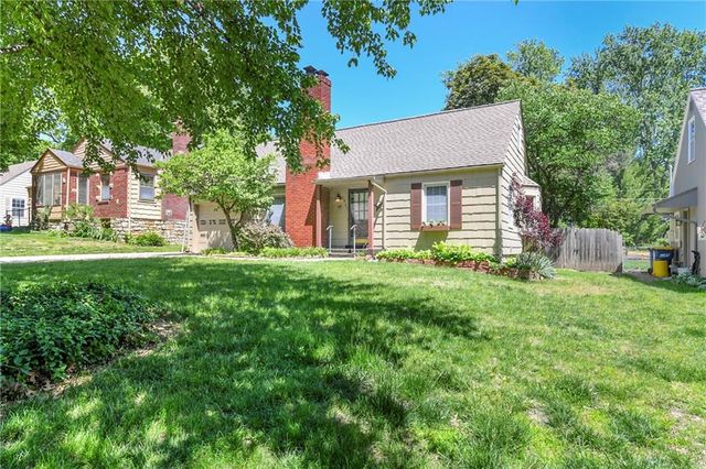 5327 Outlook Street, Mission, KS 66202