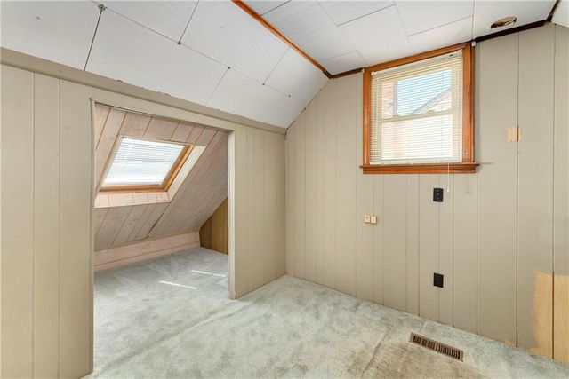 5327 Outlook Street, Mission, KS 66202