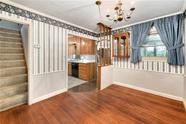 5327 Outlook Street, Mission, KS 66202