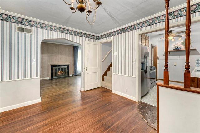 5327 Outlook Street, Mission, KS 66202