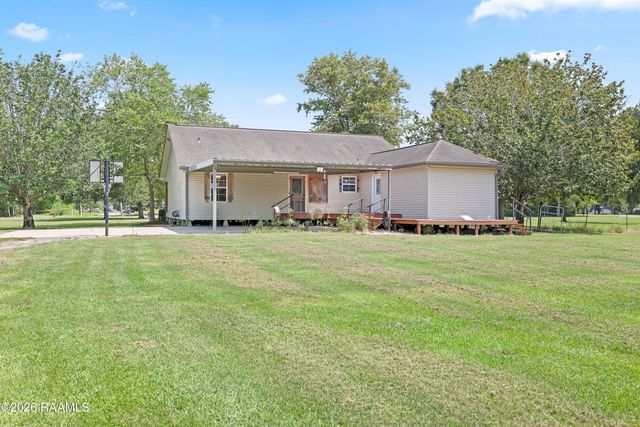 302 Superior Road, Church Point, LA 70525