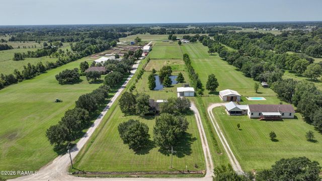 302 Superior Road, Church Point, LA 70525