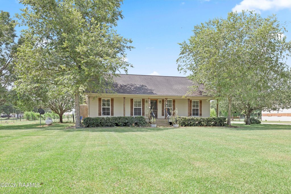 302 Superior Road, Church Point, LA 70525