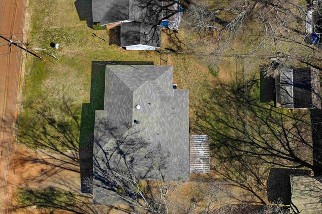 711 Bluebonnet, Hughes Springs, TX 75656