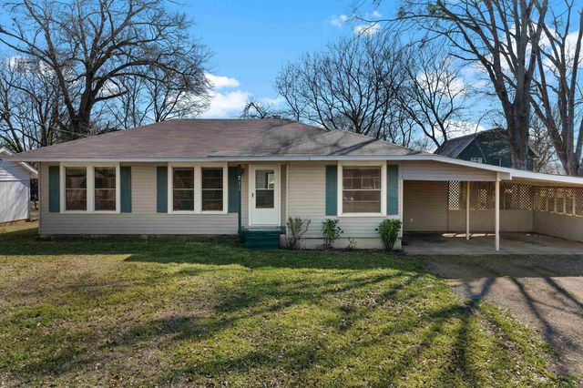 711 Bluebonnet, Hughes Springs, TX 75656