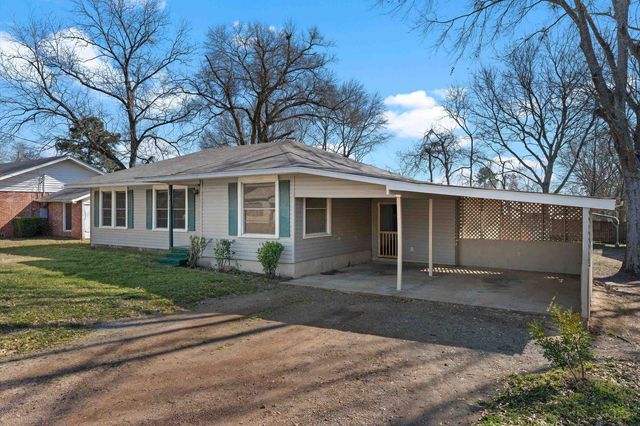 711 Bluebonnet, Hughes Springs, TX 75656