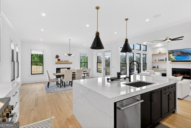 2994 Octavia Circle, Marietta, GA 30062