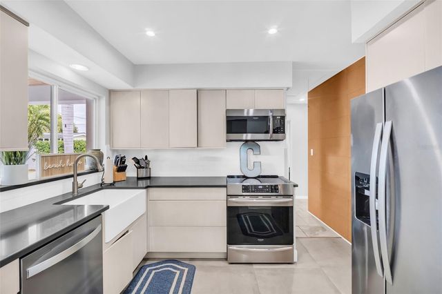 2220 E VINA DEL MAR BOULEVARD, St Pete Beach, FL 33706