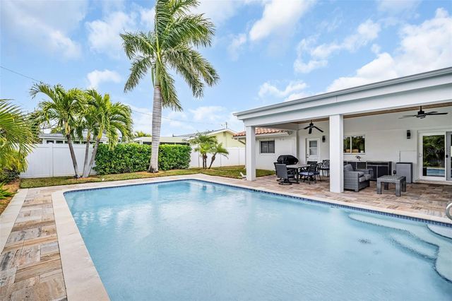 2220 E VINA DEL MAR BOULEVARD, St Pete Beach, FL 33706