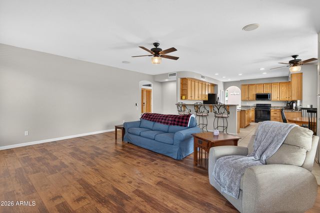 9719 E NAVARRO Avenue, Mesa, AZ 85209