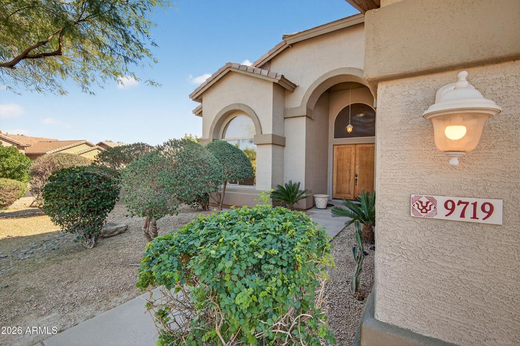 9719 E NAVARRO Avenue, Mesa, AZ 85209 — photo 5